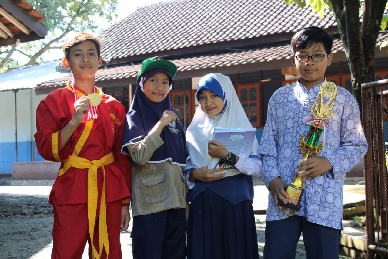 Mendidik Anak Sholat Ala Rasulullah SAW
